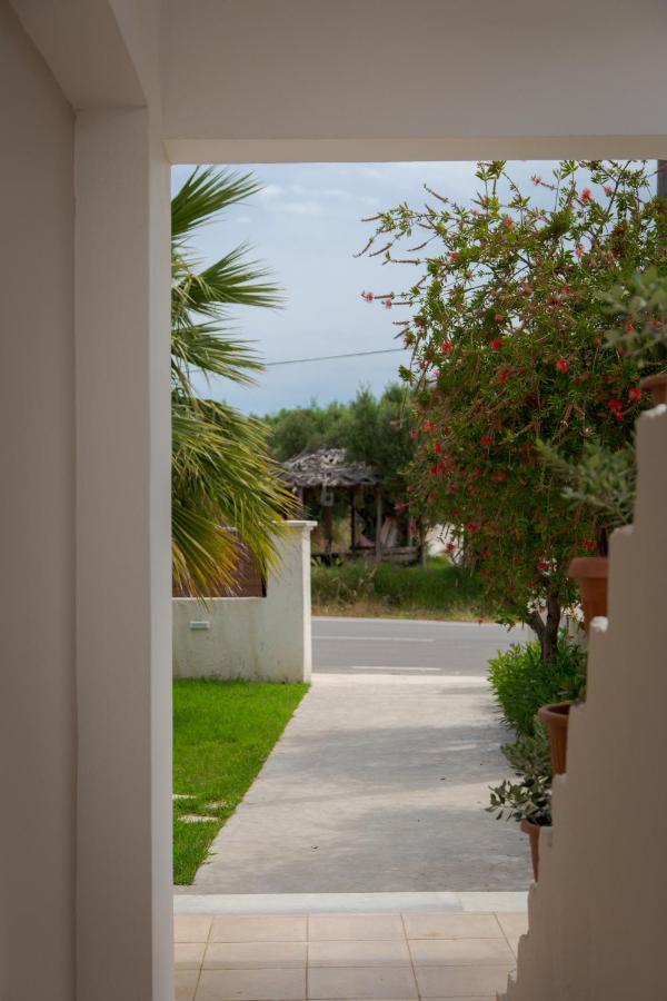 Tropical Apartments Alykes  Exterior foto